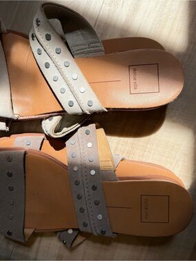 Dolce Vita light & dark  Tan Suede Studded Slide Sandals